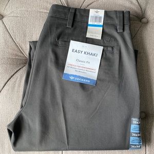 Dockers - easy khaki classic fit